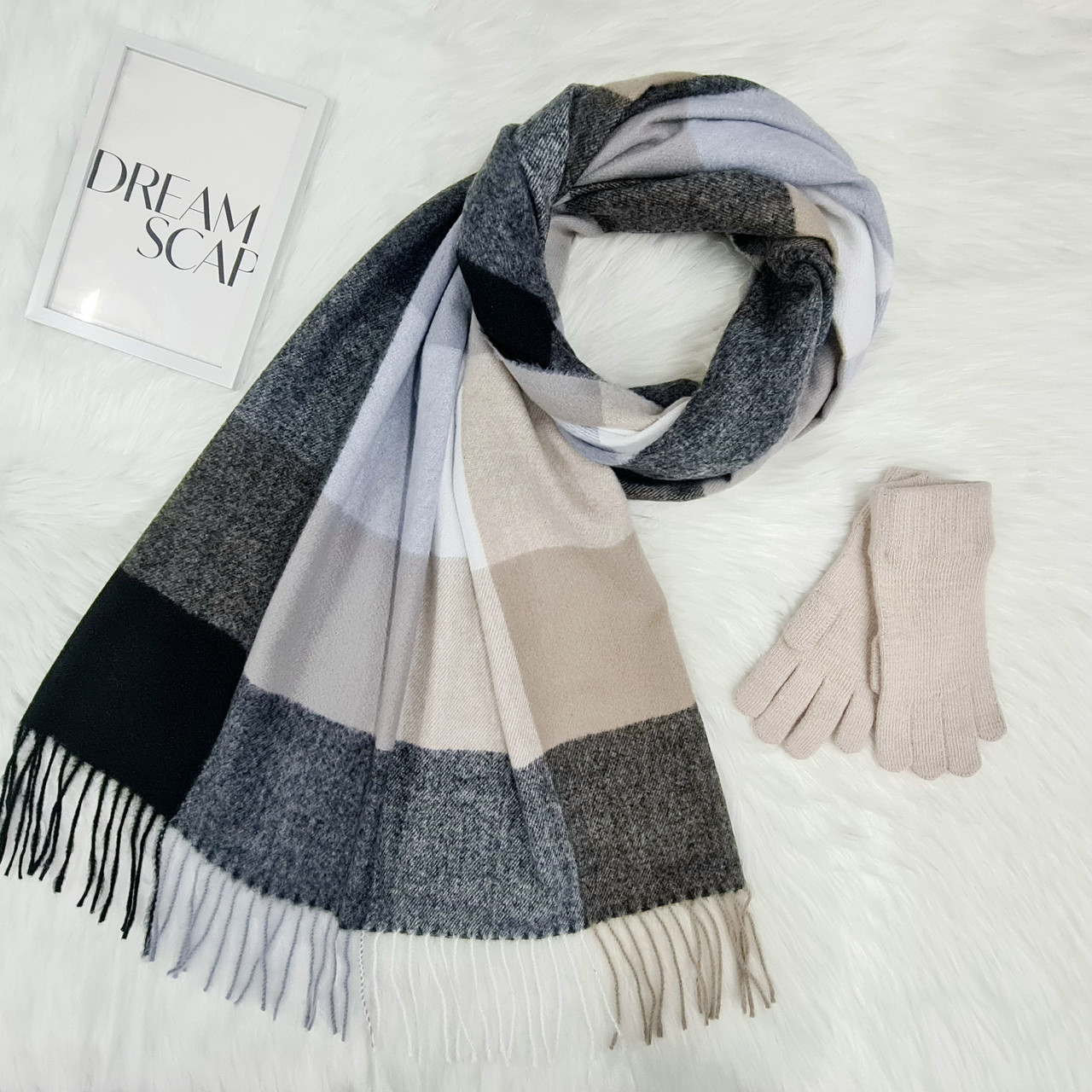 Комплект жіночий зимовий (шарф+рукавички) M&JJ One size бежевий 1080 - 4074, фото 1