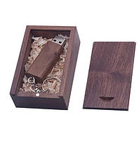 Деревянный usb флеш - накопитель 64 Гб в форме брелка в подарочной коробке