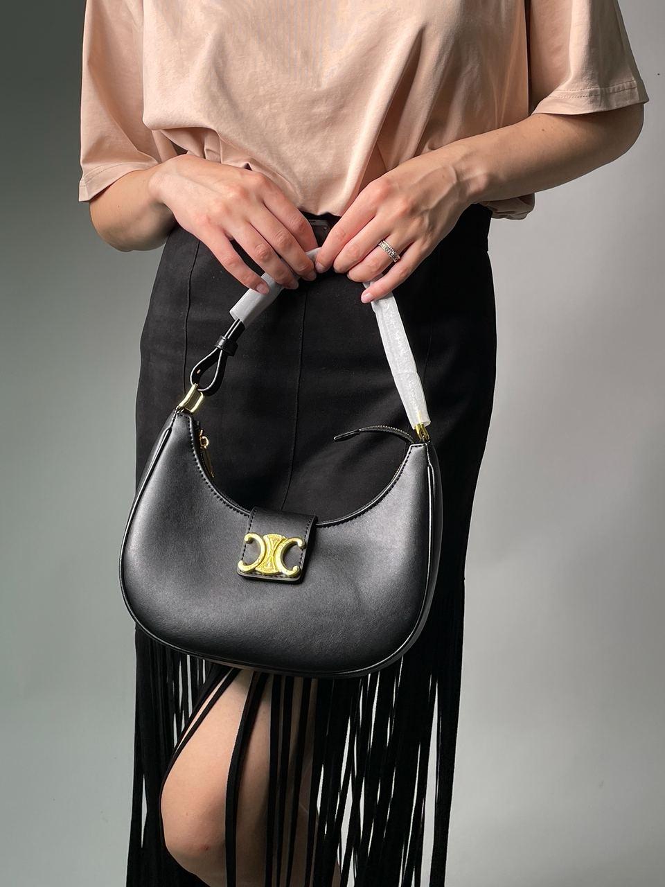 Жіноча сумка Селін чорна натуральна шкіра Celine Ava Triomphe Soft Bag in Smooth Calfskin Black, фото 1
