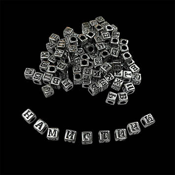 Намистини зі срібними українськими літерами квадратні (куб) 5*5 мм (приблизно 105 шт)
