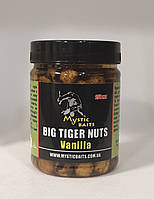 Великий тигровий горіх насадочний зі смаком ванілі Mystic Baits Big Tiger Nuts vanilla 250мл.