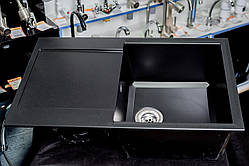 Мийка кухонна гранітна Terra Софія 790х500 (Чорна з білим)