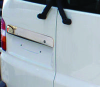 Планка на номер VW Т5 (Omsa, для распашных дверей) ARS Накладки на ручки Фольксваген Т5 рестайлинг