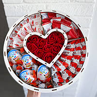 XXL Премиум подарок с красными розами и конфетами для любимой девушки, жены на день рождения