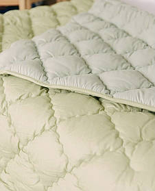 Ковдра двоспальна 175х210см із холлофайберу 500г/м. осінь/зима/весна