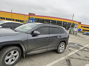 Toyota Rav 4 2019+ Вітровики з хромом (4 шт., HIC) ARS Дефлектори вікон Тойота Рав 4