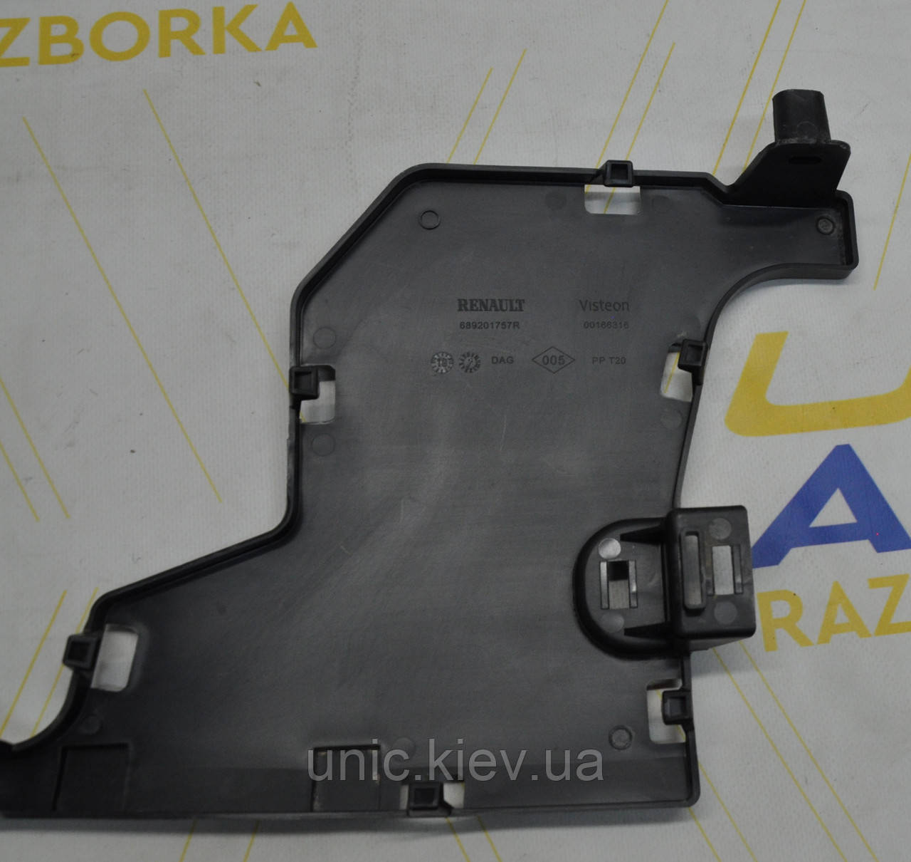 Накладка передньої панелі(ліва сторона) Renault ZOE б/в 689201757R