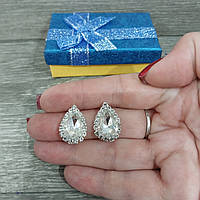 Яскрава класика великі жіночі сережки "Алмазні крапельки у сріблі" - елегантний подарунок дівчині