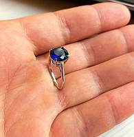 Классическое серебряное кольцо диаметр камня 10 мм синий цвет