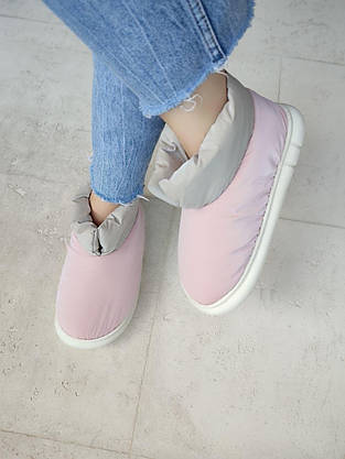 Дутики розовые pink высокие с бежевым манжетом на белой подошве женские без застежки зима непромокаемые, фото 6