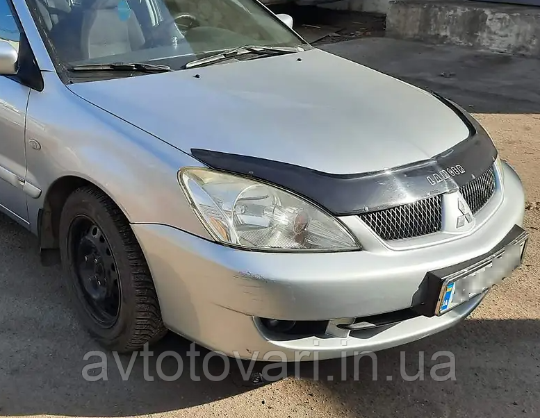 Дефлектор капота Mitsubishi Lancer 9 2000-2009 Мухобойка на капот Митсубиси Лансер 9 с 2000 по 2009 - фото 3 - id-p1949266441