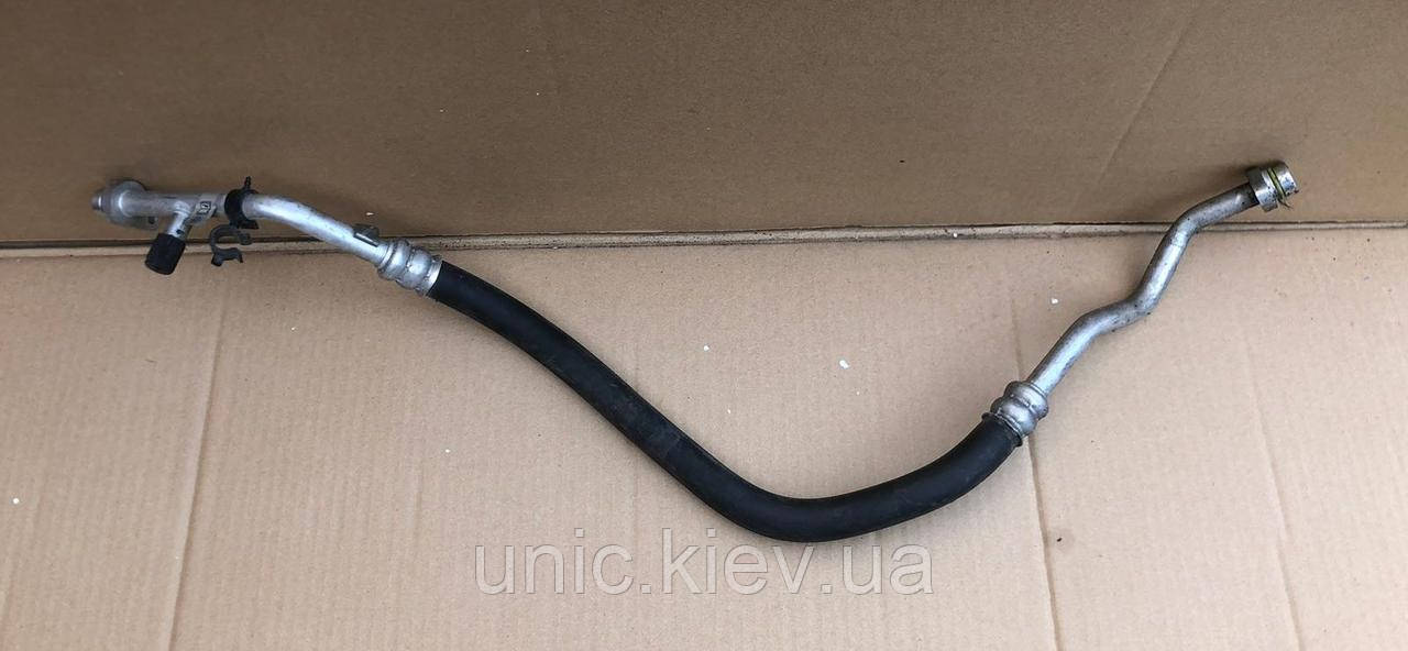 Трубка кондиціонера Рено Сценік 3 / Меган 3 / Флюенс б / в