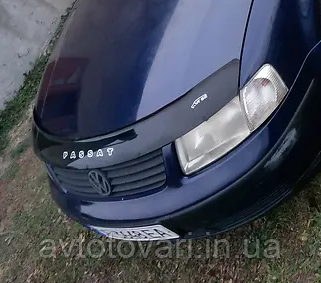 Дефлектор капота Volkswagen Passat B5 1996-2000 Мухобойка на капот Фольцваген Пассат Б5 с 1996 по 2000 - фото 1 - id-p1949354561