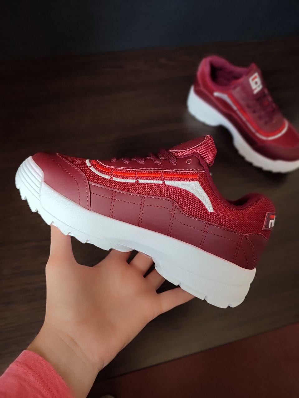 Fila Disruptor Бордові кросівки жіночі