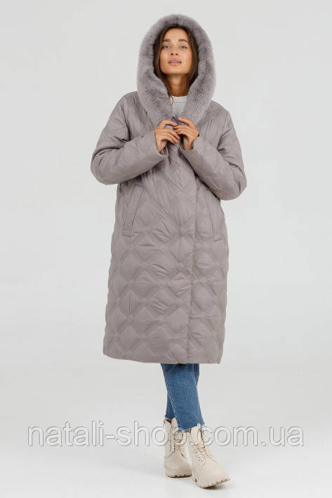 Зимове пальто Lora Duvetti на верблюжій шерсті з штучним хутром норки, розмір 54