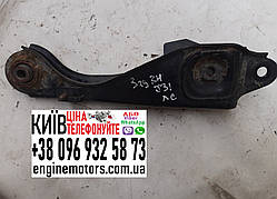 Важіль задньої підвіски поперечний правий Nissan Teana J31 551A09Y00A