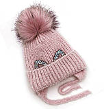 Дитячий комплект зимовий для дівчинки 1 2 3 4 роки: тепла шапка на флісі із зав'язками та помпоном + снуд хомут пудровий, фото 2