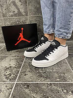 Кроссовки Nike Air Jordan 1 low, белые с чёрным носком