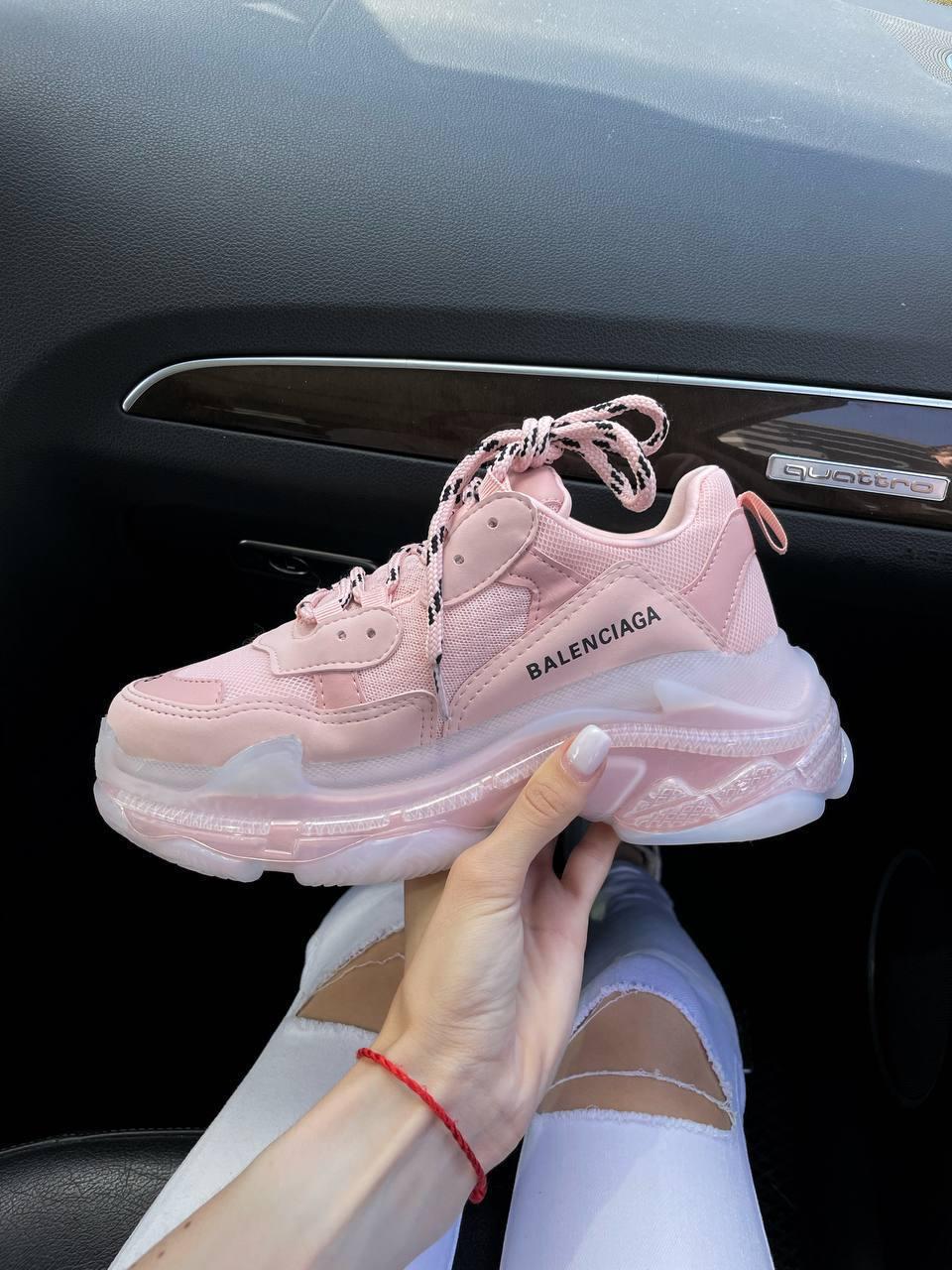 Яскраві рожеві кросівки Balenciaga Triple S Pink. Кросівки жіночі на платформі Баленсіага Тріпл С