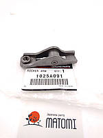 Оригінальне коромисло клапана 1025A091 Аутлендер, Ланцер