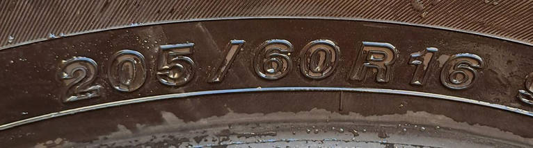Шини легкі б/у 205/60R16 YOKOHAMA Blu Earth GT (літо), фото 5