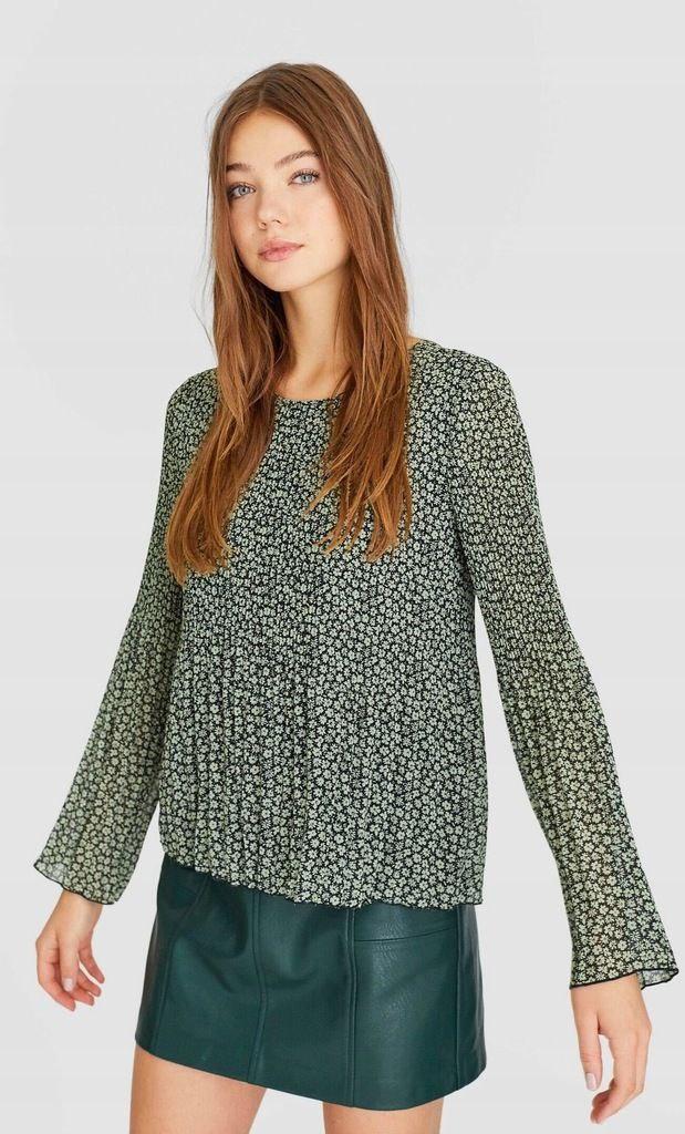 Блузка жіноча, легка блузка з квітковим принтом, бренд stradivarius, розмір XL
