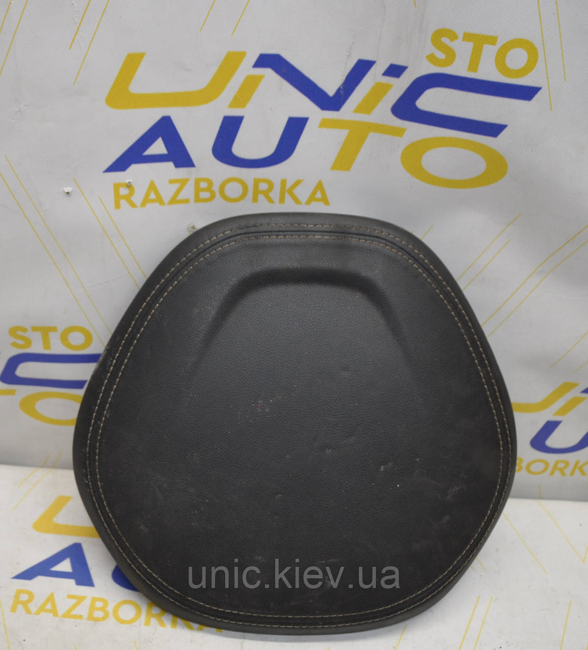 Захист панелі приладів Рено Каджар б/в 681018387R