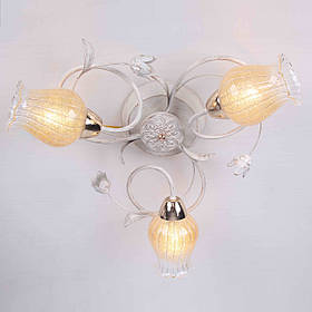 Стельова люстра з квітками та 3 золотистими плафонами  ELISEY