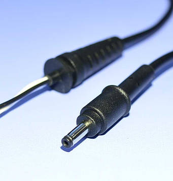 Штекер живлeння 3,0/1,1 прямий з проводом Samsung ultrabook KOM0897