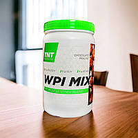 Изолят сывороточного протеина белка WPI MIX TNT Target Nutrition Trend 0.9 кг полуниця