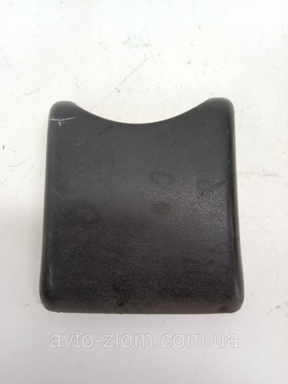 Накладка кузова Opel Movano, Renault Master. Правою. 98 – 03. 7701692584., фото 1