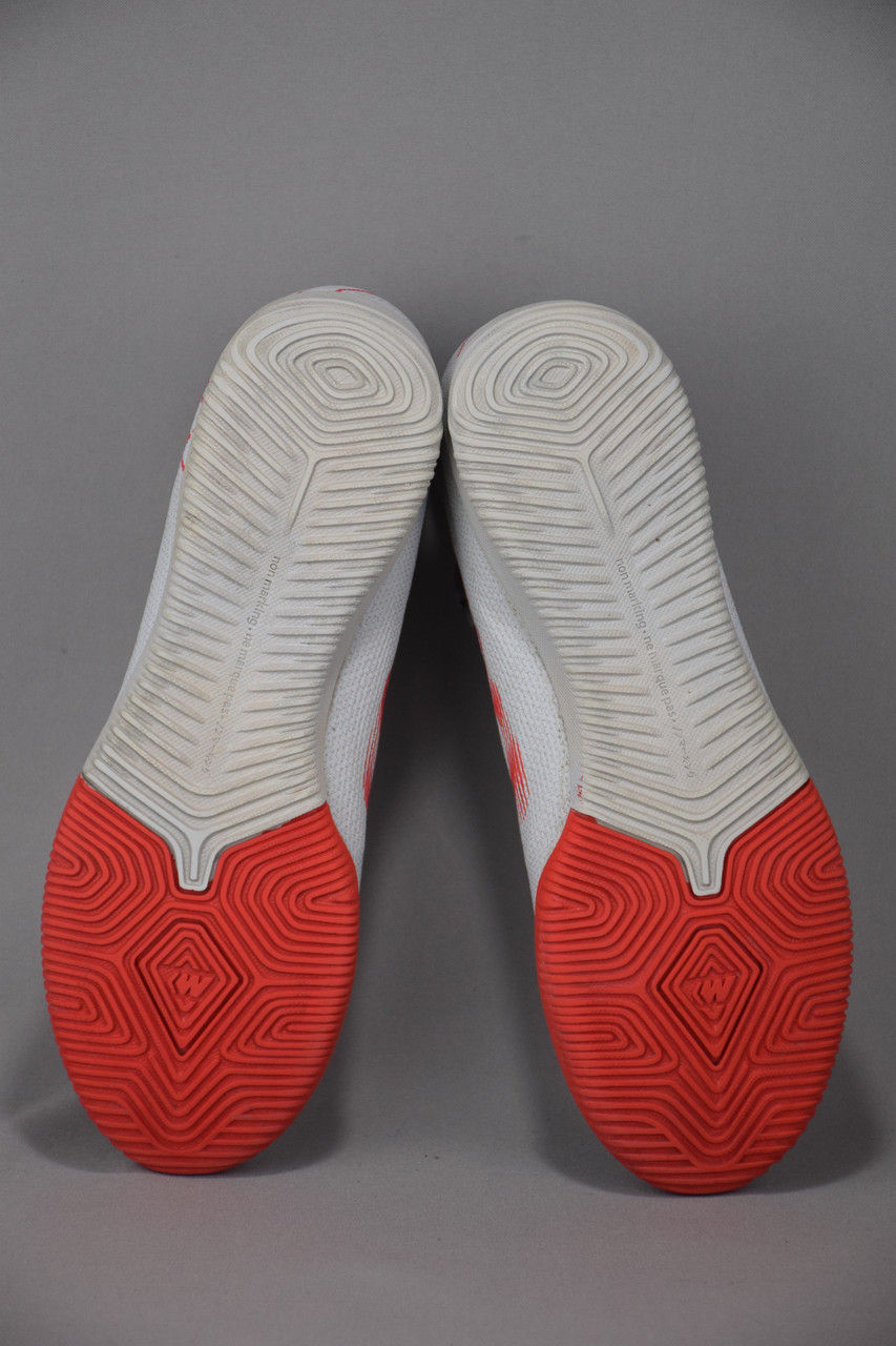 Nike MercurialX SuperflyX 6 Academy IC футзалки бампы кроссовки для зала. Индонезия. Оригинал. 41 р./26 см. - фото 9 - id-p1950133062