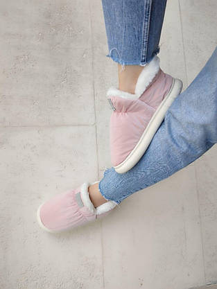 Ugg дутики PINK высокие РОЗОВЫЕ с белой опушкой на белой подошве женские без застежки непромокаемые зимние, фото 5