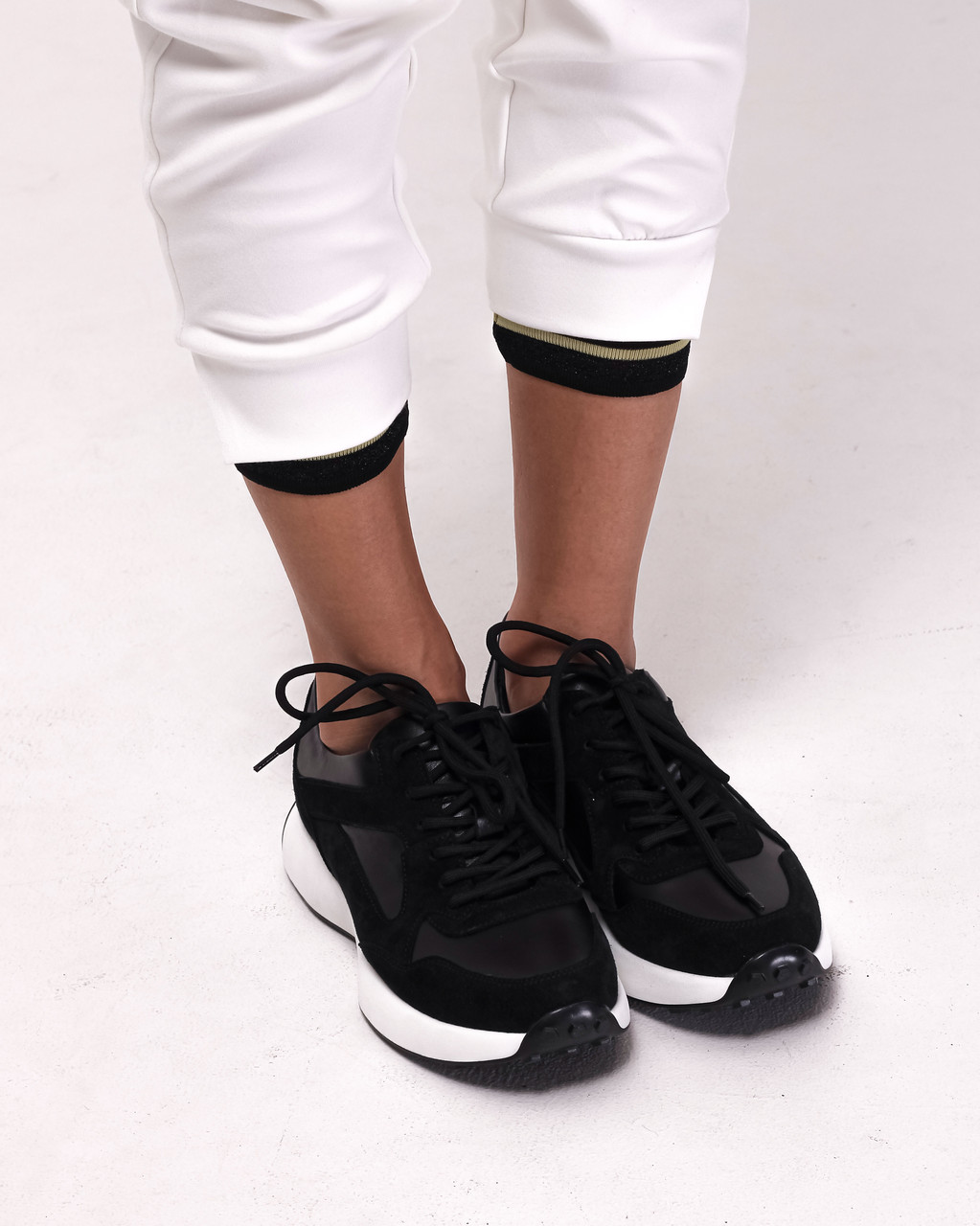 Кросівки жіночі Krula 777 36 чорний шкіра замша