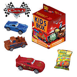 Тачки Cars Kids Box іграшки з жувальним мармеладом в коробочці солодощі та іграшки Гвідо, Луїджі, Матер, Філмор