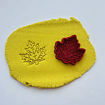 3D-формочки-вирубки для пряників "Кленовий лист 4"