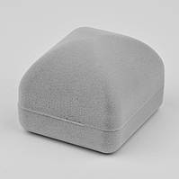 Футляр класика сірий оксамит для ювелірних виробів під кільце сережки або кулон розмір 5Х4Х5 см