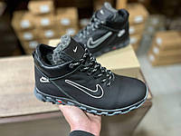 Молодежные кроссовки кожаные на зиму на меху Nike. Зимняя обувь спортивная кожаная для мужчин черного цвета