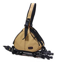 Трикутна sling сумка-рюкзак Caden для фотокамер і аксусуарів, цвіт хакі з чохлом-дощовиком