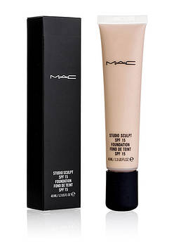 Тональний крем MAC studio sculpt spf 15 foundation (Мак студіо скульп 15 фундейшн)