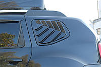 Накладки на задние окна для Dacia Duster 2008-2018 год. (42210210-010017)