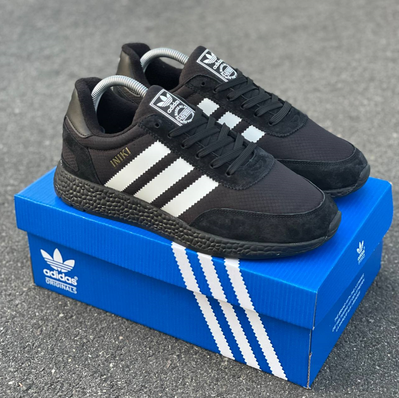 Термо кросівки чоловічі Adidas Iniki winter Зимові Взуття Адідас Ініки чорні з білим утеплені осінь зима