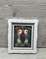 Ікона Пресвята Богородиця в білому дерев’яному кіоті під склом
