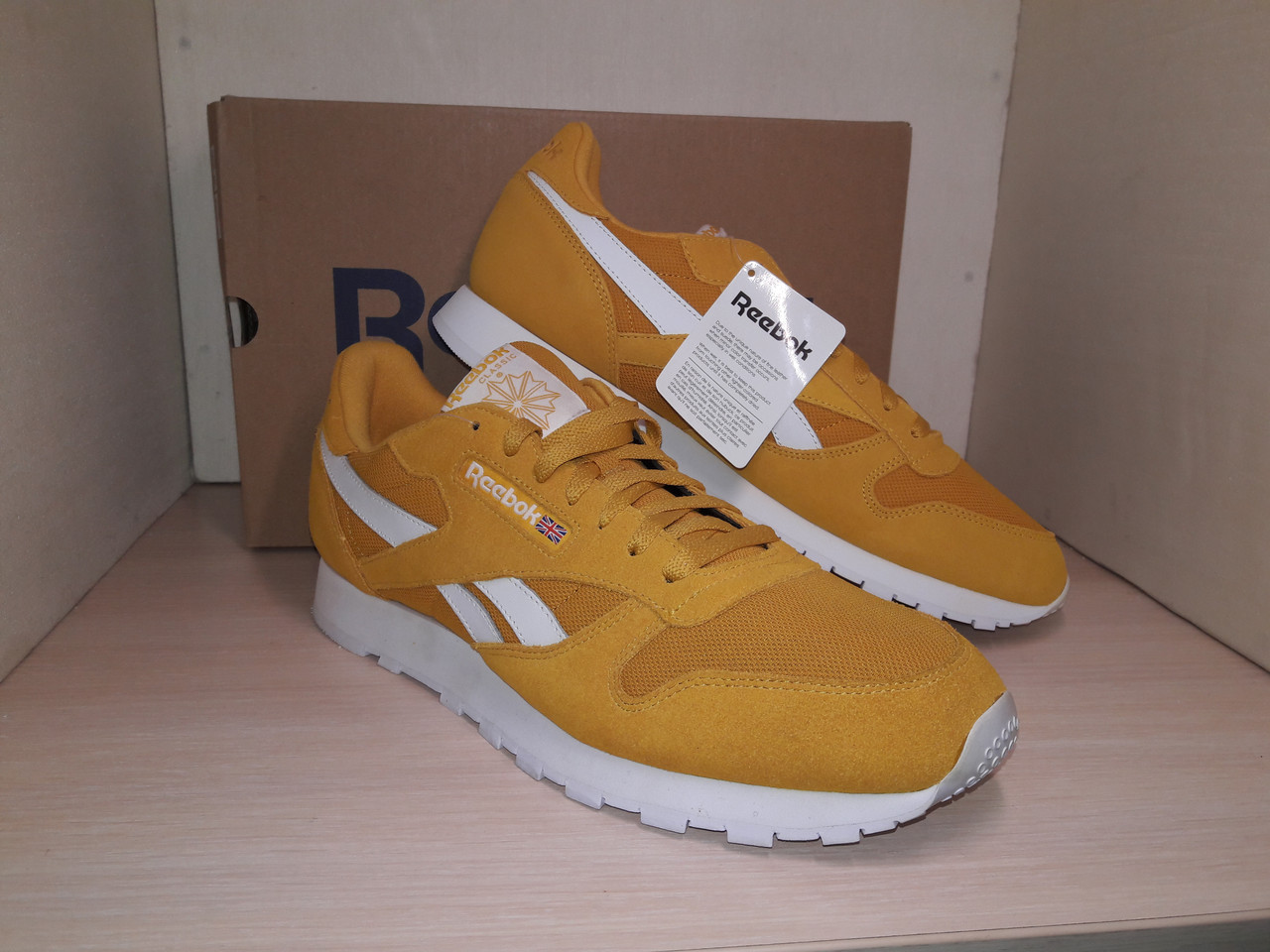 Reebok sales leather mu