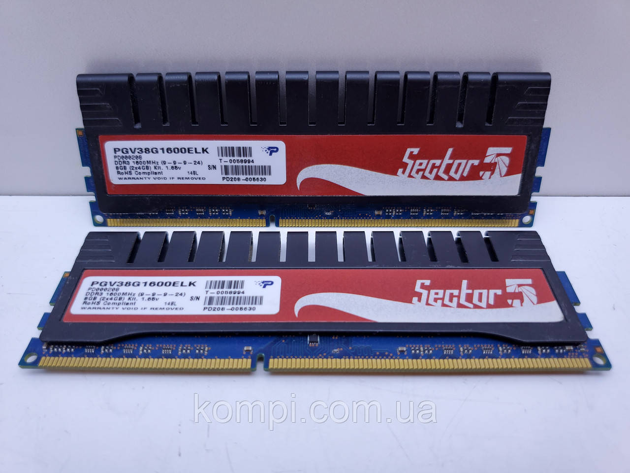 Оперативна пам'ять DDR3 8GB Patriot (KIT 2x4GB, DDR3 1600Mhz PC3-12800, б/у)
