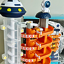 Дитячий музичний гараж для машинок з автоматичним підйомником 5 поверхи,5 машинки (XDL588-11) Космічна станція, фото 7