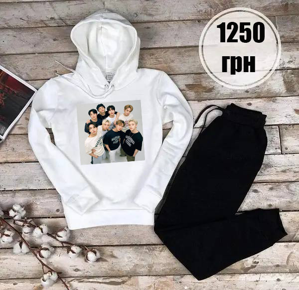 Жіночий теплий костюм з принтом "Stray Kids", фото 1