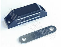 Магніт меблевий пластиковий 60мм чорного кольору з відповідною планкою для фіксації дверцят шафи, тумб, комоду