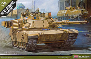 M1A1 Abrams Iraq 2003. Збірна модель танка в масштабі 1/35. ACADEMY 13202