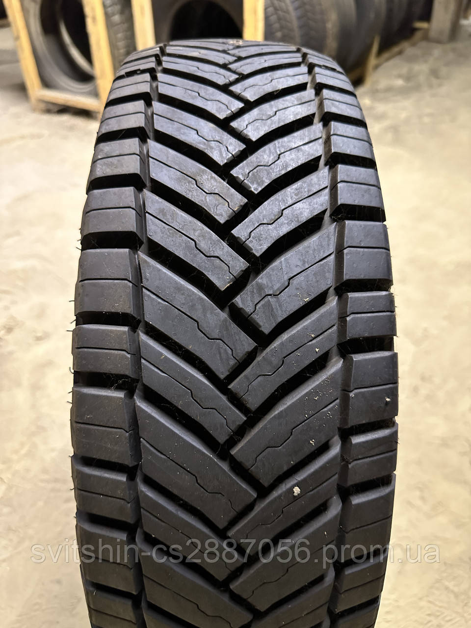 Шина всесезонна одиночна 205/65r15С Michelin Agilis Crossclimate ! Рік - 2018